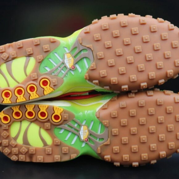 MENS NIKE AIR MAX WAFFLE RACER SP 'SPRINTER GREEN ELECTROLIME' - Picture 7 of 7